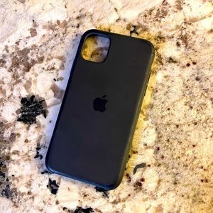 iPhone 11 Apple black case silicone